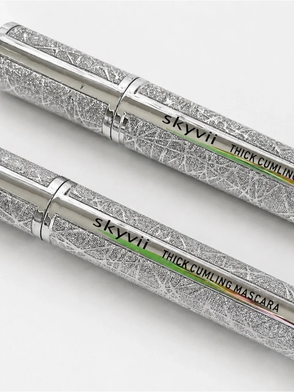 Silver Thick Curling Mascara - Silver